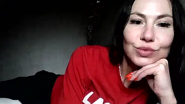 JulianaGold1 online show from March 16, 2026, 8:22 pm