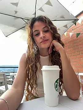 alana15 online show from July 15, 2026, 9:55 pm