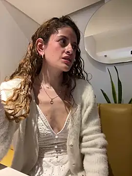 alana15 online show from March 15, 2025, 10:11 pm