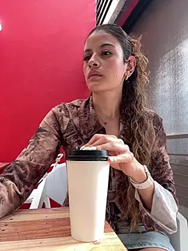 alana15 online show from February 28, 2026, 9:25 pm