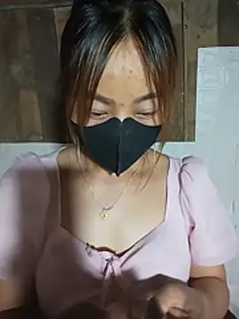 Lilian5505 online show from July 27, 2026, 4:14 pm