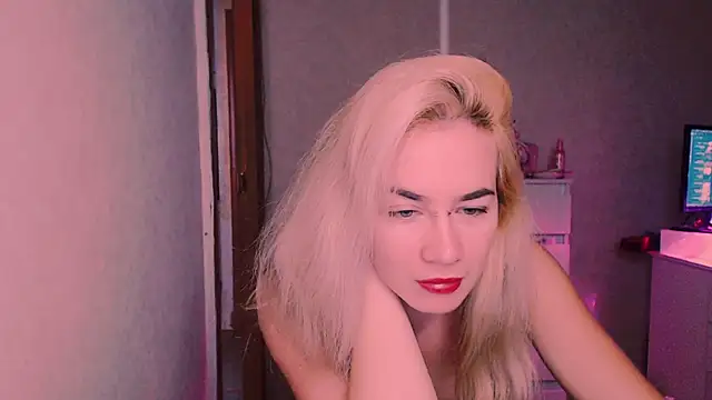 xxxcharismaaa online show from October 24, 2025, 6:56 am