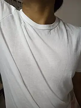 pinedasex777 online show from August 6, 2026, 1:22 am