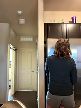 MaiseKnox online show from October 23, 2025, 10:41 pm