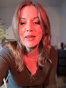 MaiseKnox online show from September 11, 2025, 11:16 pm