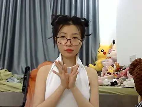 Cute Ruby01 online show from March 18, 2025, 12:50 pm