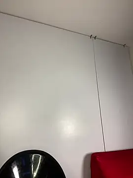 Snapshot of angelGgold chatting on February 19, 2026, 12:13 pm angelGgold online show from February 19, 2026, 12:13 pm