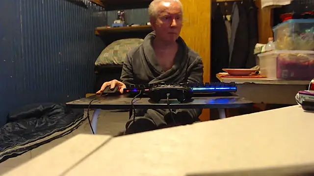 Vgy67Z95 online show from January 26, 2025, 5:13 pm