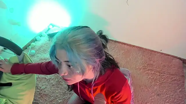 Sammysammy  online show from March 1, 2025, 8:45 am