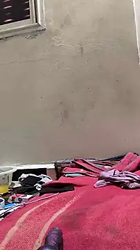 Snapshot of tslovetoys5 chatting on February 28, 2025, 1:14 pm tslovetoys5 online show from February 28, 2025, 1:14 pm