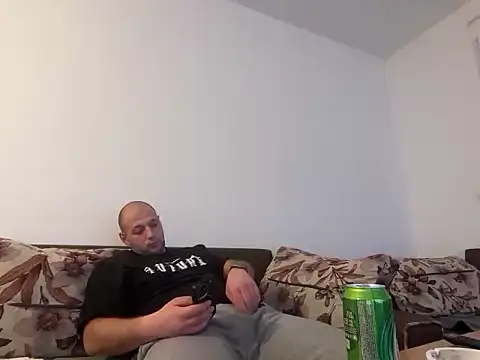 Flakka95 online show from January 14, 2026, 1:20 am