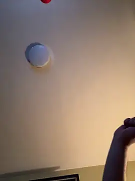 Flakka95 online show from February 16, 2025, 4:53 am