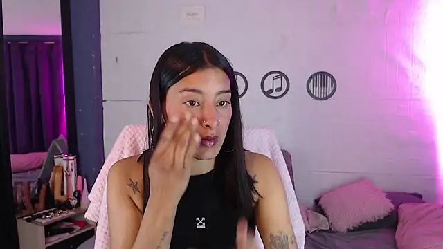 skinny Yizz online show from July 22, 2026, 6:10 pm