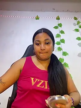 shayna all online show from March 28, 2026, 6:42 pm