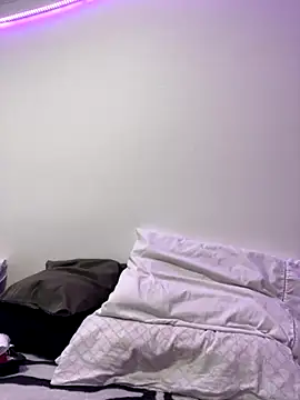 Patriciamoura69 online show from October 20, 2025, 8:53 pm