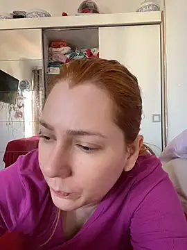 Patriciamoura69 online show from July 16, 2026, 1:30 pm