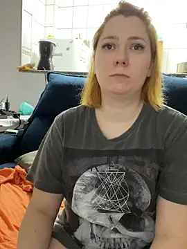 Patriciamoura69 online show from October 3, 2025, 8:21 pm