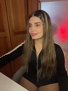 Miss valeriaa online show from March 10, 2026, 3:27 pm