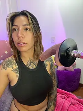  antonella dreamss online show from September 17, 2025, 9:33 am