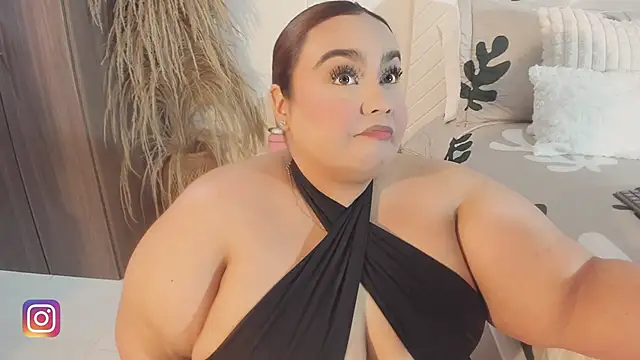 lili hot   online show from March 25, 2026, 9:57 pm