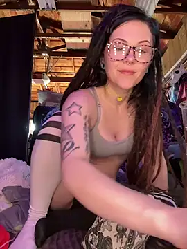 BlaizeyBBy online show from February 27, 2026, 8:08 pm