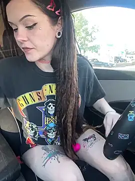 BlaizeyBBy online show from October 10, 2025, 11:38 pm