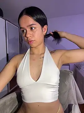 xlovelygirlx online show from February 26, 2025, 10:04 pm