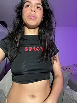 xlovelygirlx online show from March 15, 2025, 12:15 am