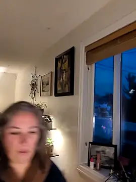 Snapshot of Canadian_BBW chatting on February 11, 2026, 2:50 pm Canadian BBW online show from February 11, 2026, 2:50 pm