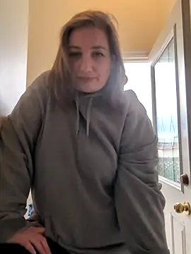 Snapshot of Canadian_BBW chatting on February 26, 2026, 7:58 pm Canadian BBW online show from February 26, 2026, 7:58 pm