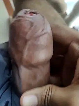 Snapshot of Tharki_boys chatting on March 18, 2025, 12:17 pm Tharki boys online show from March 18, 2025, 12:17 pm