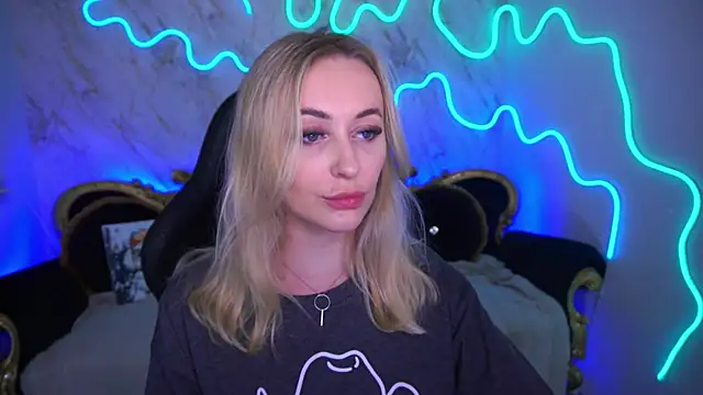 GraceCandy online show from March 14, 2025, 11:53 pm