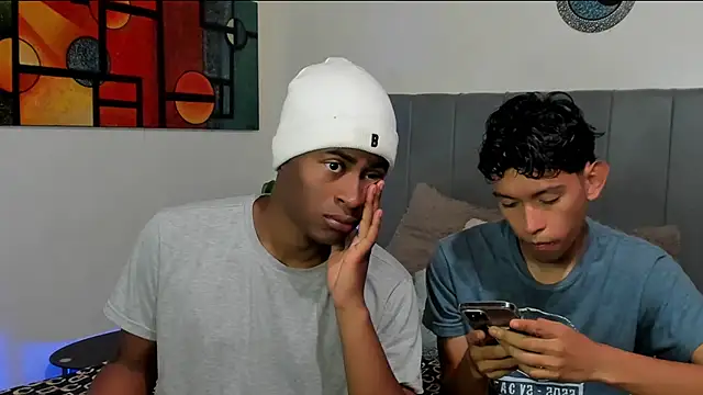 CrissBrownxxx online show from November 4, 2025, 4:05 am