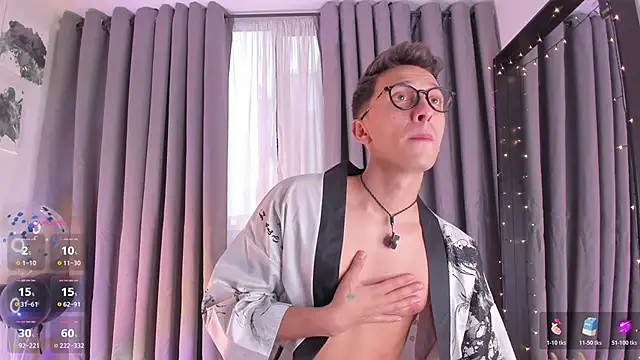 Thiago jones online show from February 3, 2026, 10:59 pm