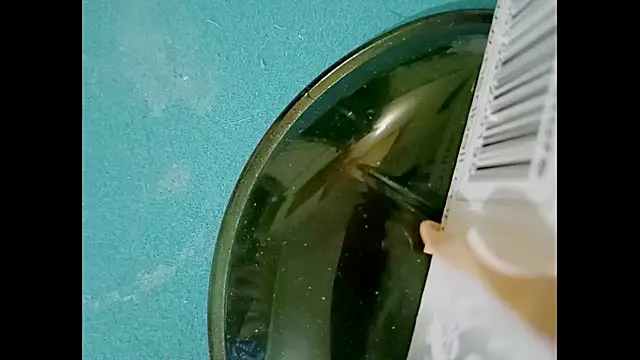 hairyuncut00 online show from March 23, 2025, 6:16 am