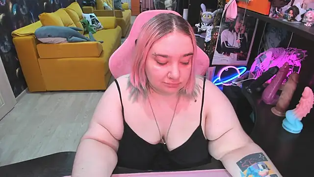 Snapshot of Softie_Sofy chatting on June 30, 2026, 2:44 am Softie Sofy online show from June 30, 2026, 2:44 am
