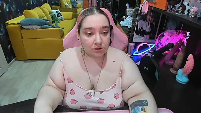 Snapshot of Softie_Sofy chatting on June 25, 2026, 6:29 am Softie Sofy online show from June 25, 2026, 6:29 am