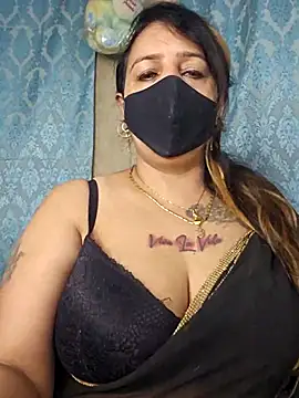 cute-tanvi online show from December 5, 2025, 1:38 am