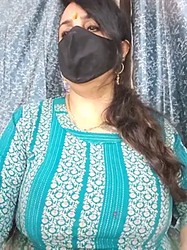 Snapshot of cute-tanvi chatting on July 14, 2026, 2:05 am cute-tanvi online show from July 14, 2026, 2:05 am