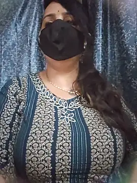Snapshot of cute-tanvi chatting on July 18, 2026, 12:52 am cute-tanvi online show from July 18, 2026, 12:52 am