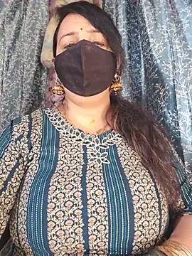 Snapshot of cute-tanvi chatting on June 24, 2026, 1:04 am cute-tanvi online show from June 24, 2026, 1:04 am