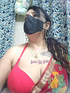 cute-tanvi online show from October 8, 2025, 12:01 am