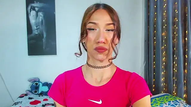 Kenisha Sweet online show from June 12, 2026, 10:18 pm