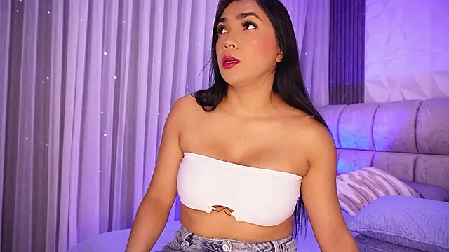 Snapshot of rousse_coup chatting on February 11, 2026, 7:14 pm rousse coup online show from February 11, 2026, 7:14 pm