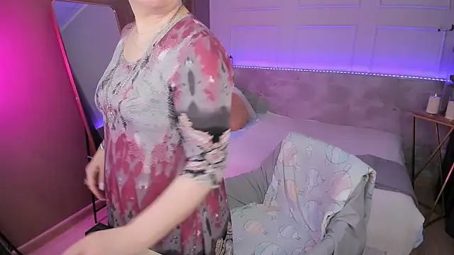 CarmenSoft online show from May 16, 2026, 10:36 am