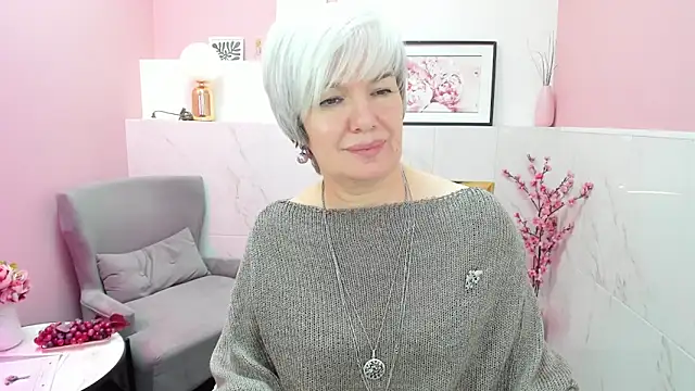 CarmenSoft online show from March 22, 2025, 3:09 am