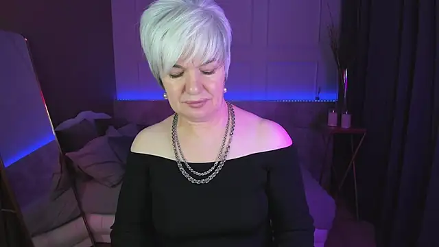 CarmenSoft online show from February 26, 2025, 8:58 pm