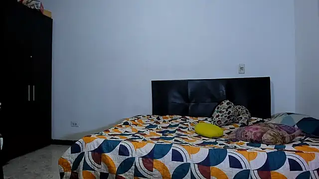 Snapshot of ares_sexxx chatting on February 12, 2026, 12:49 pm ares sexxx online show from February 12, 2026, 12:49 pm