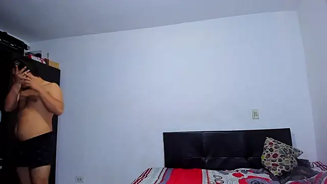 Snapshot of ares_sexxx chatting on March 13, 2026, 3:39 pm ares sexxx online show from March 13, 2026, 3:39 pm