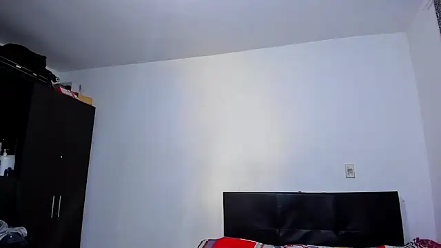 Snapshot of ares_sexxx chatting on March 9, 2026, 3:59 pm ares sexxx online show from March 9, 2026, 3:59 pm